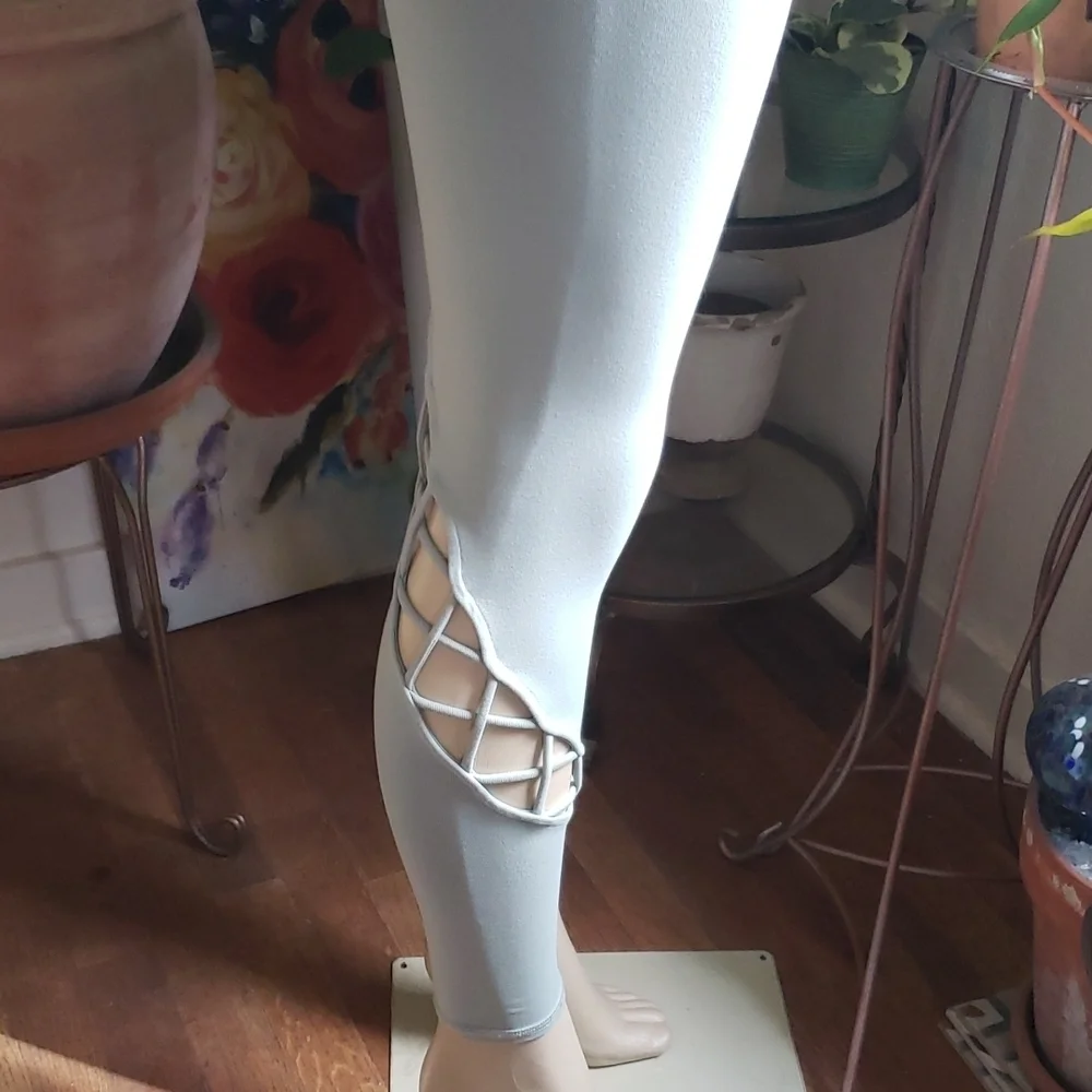 Alo sage green high rise leggings womens size S